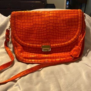 Lodis orange purse